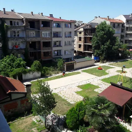 Къща за гости за гости петрови Приморско