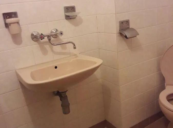 за гости петрови 2* Приморско